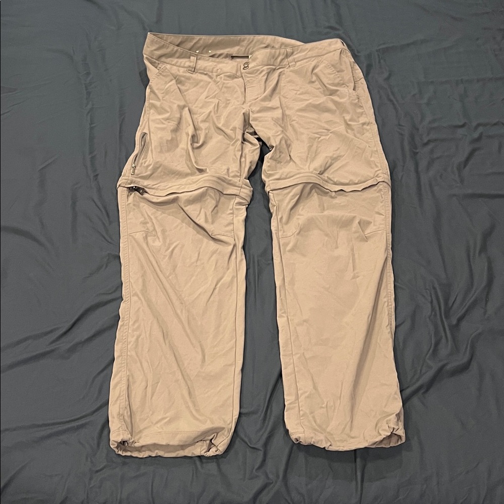 Columbia Women’s Gray Pants/Shorts